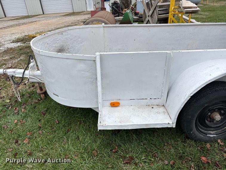 image for item EN5878 Utility trailer