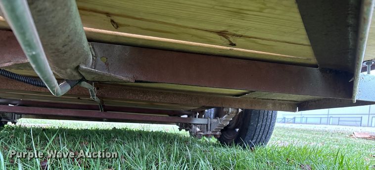 image for item EN5878 Utility trailer