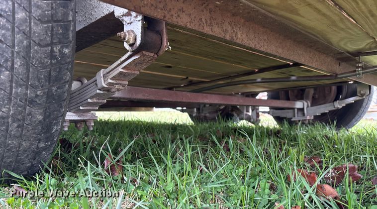 image for item EN5878 Utility trailer