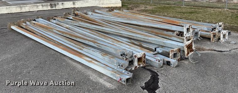 image for item EN5881 Approximately 33 light poles