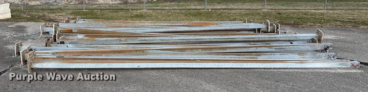 image for item EN5881 Approximately 33 light poles