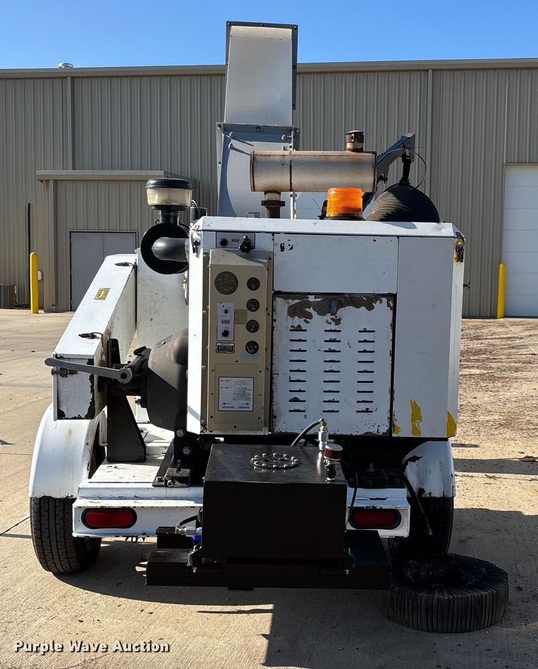 image for item EN5885 ODB LCT 600 leaf vacuum