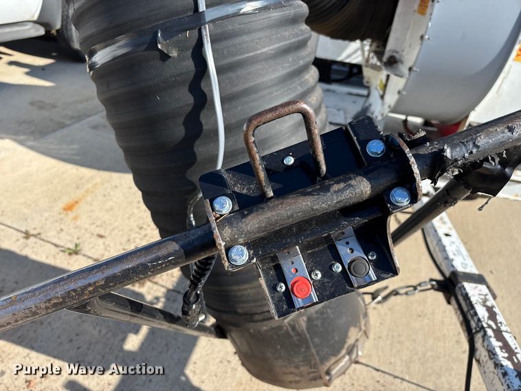 image for item EN5885 ODB LCT 600 leaf vacuum