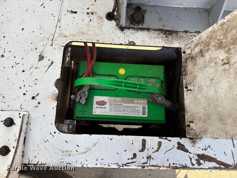 image for item EN5885 ODB LCT 600 leaf vacuum