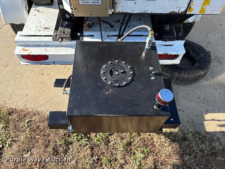 image for item EN5885 ODB LCT 600 leaf vacuum