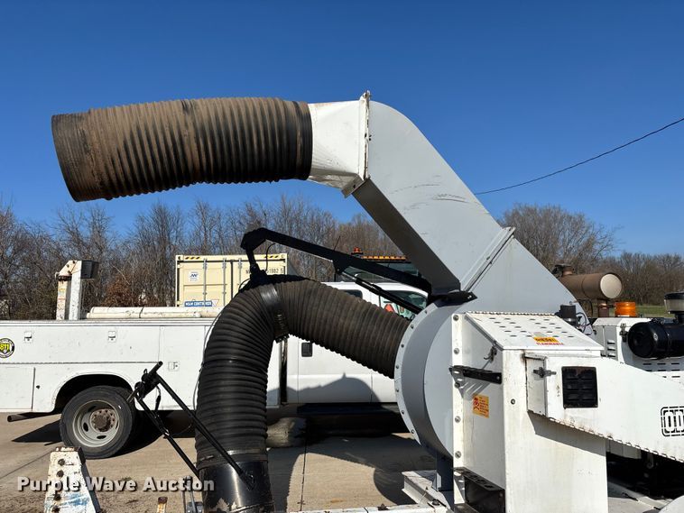 image for item EN5885 ODB LCT 600 leaf vacuum