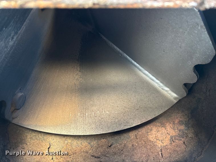 image for item EN5885 ODB LCT 600 leaf vacuum