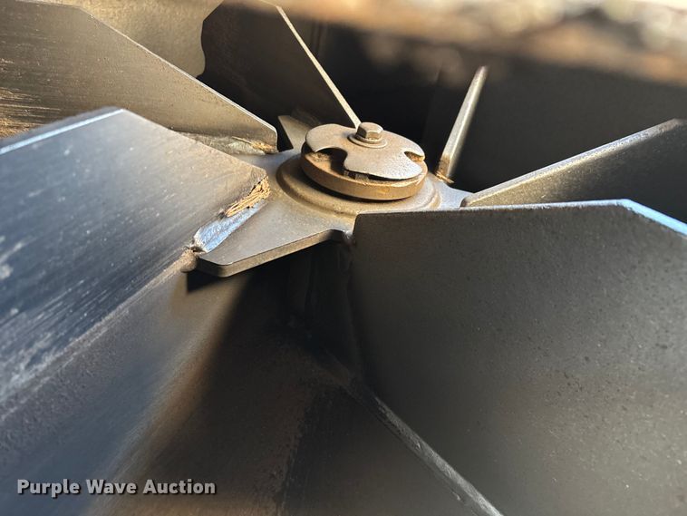 image for item EN5885 ODB LCT 600 leaf vacuum