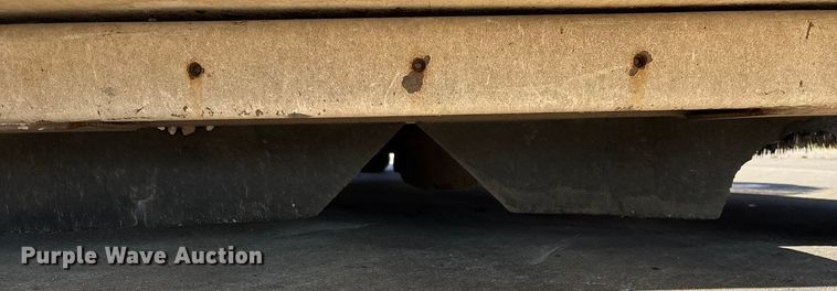 image for item EN5886 2014 Elgin Pelican Series NP street sweeper