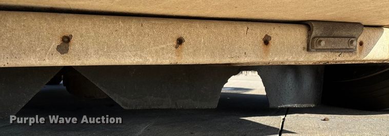 image for item EN5886 2014 Elgin Pelican Series NP street sweeper