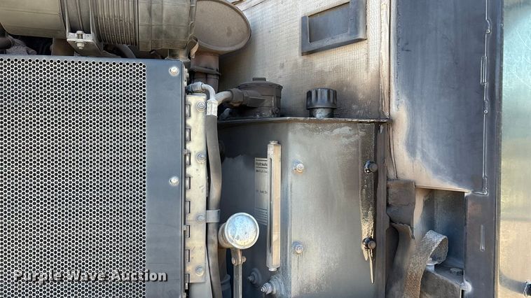 image for item EN5886 2014 Elgin Pelican Series NP street sweeper