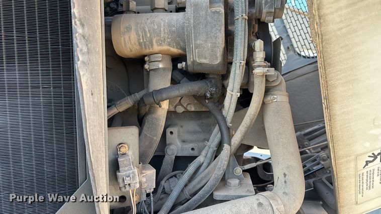 image for item EN5886 2014 Elgin Pelican Series NP street sweeper