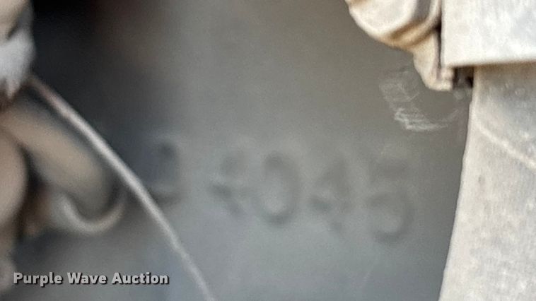 image for item EN5886 2014 Elgin Pelican Series NP street sweeper