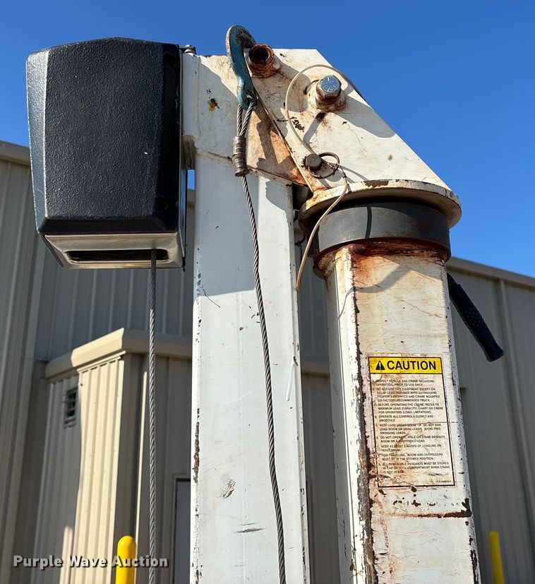 image for item EN5887 2005 Ford F450 utility / service truck