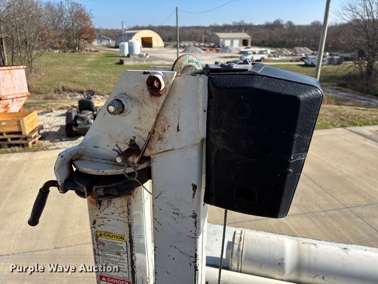 image for item EN5887 2005 Ford F450 utility / service truck