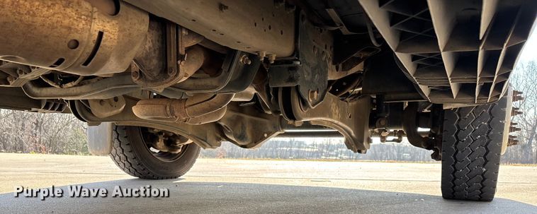 image for item EN5887 2005 Ford F450 utility / service truck