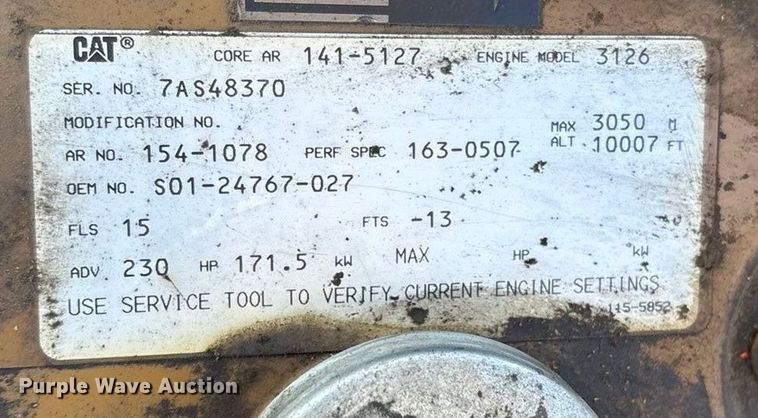 image for item EN5889 1999 Freightliner FL70 bucket truck