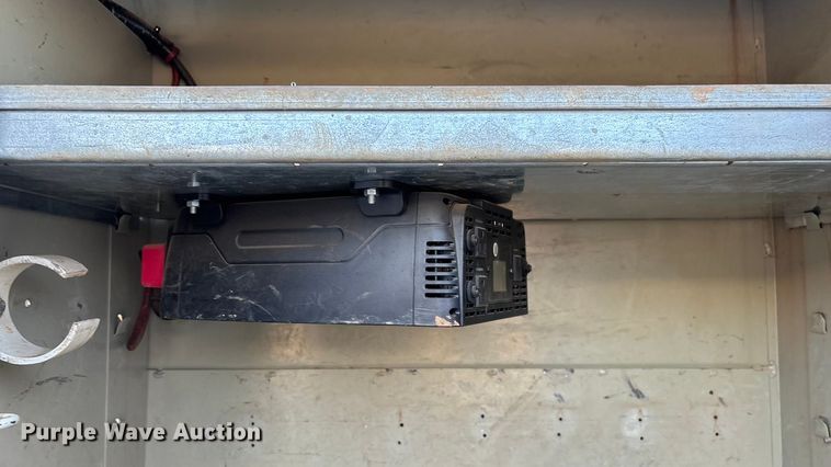 image for item EN5896 2012 Ford F450 utility / service truck