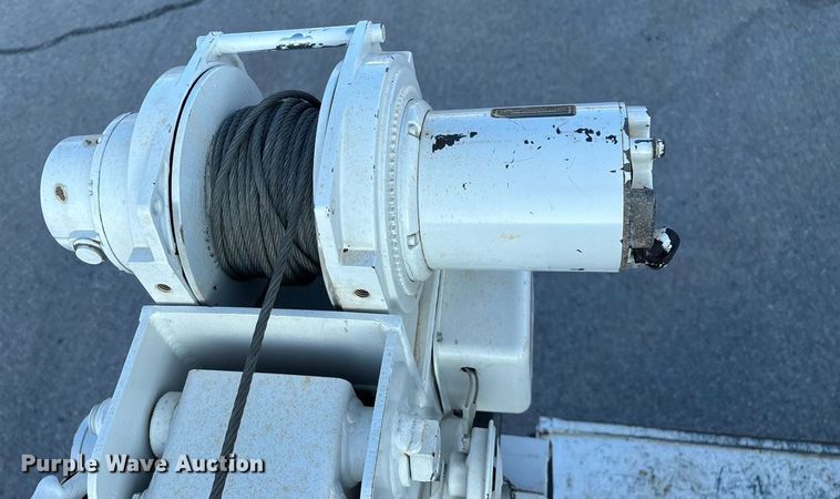 image for item EN5896 2012 Ford F450 utility / service truck