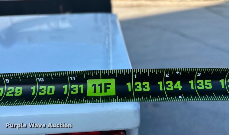 image for item EN5896 2012 Ford F450 utility / service truck