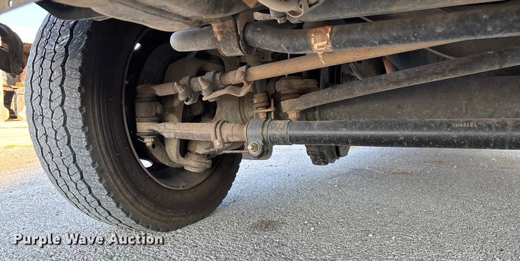 image for item EN5896 2012 Ford F450 utility / service truck