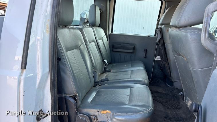 image for item EN5896 2012 Ford F450 utility / service truck