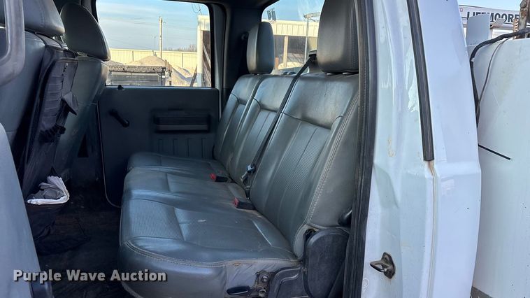 image for item EN5896 2012 Ford F450 utility / service truck