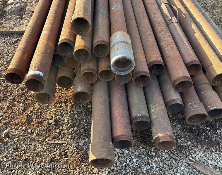 image for item EN5921 Approximately 34 pieces of pipe