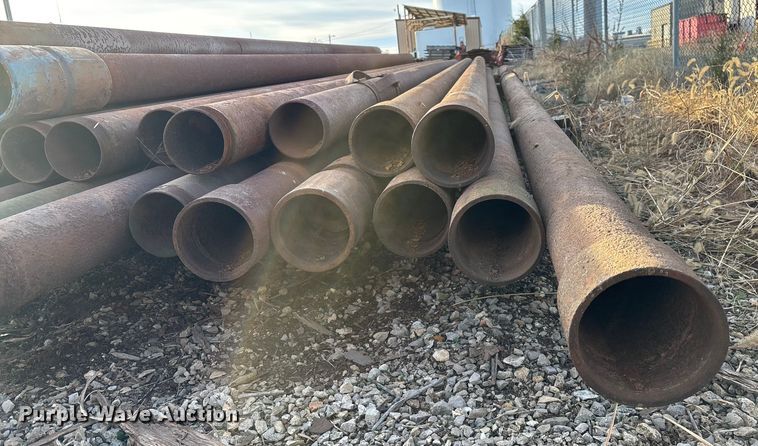 image for item EN5921 Approximately 34 pieces of pipe