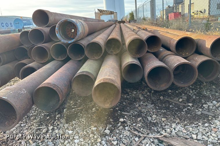 image for item EN5921 Approximately 34 pieces of pipe