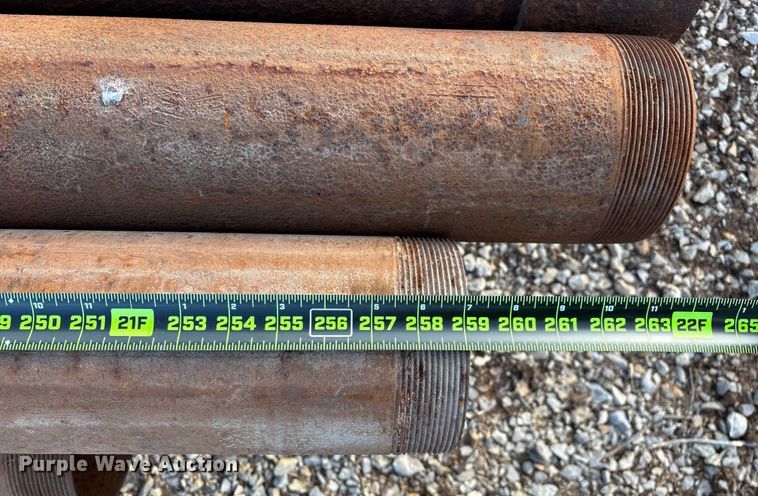 image for item EN5921 Approximately 34 pieces of pipe