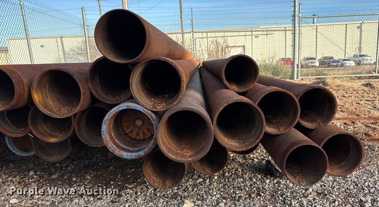 image for item EN5921 Approximately 34 pieces of pipe