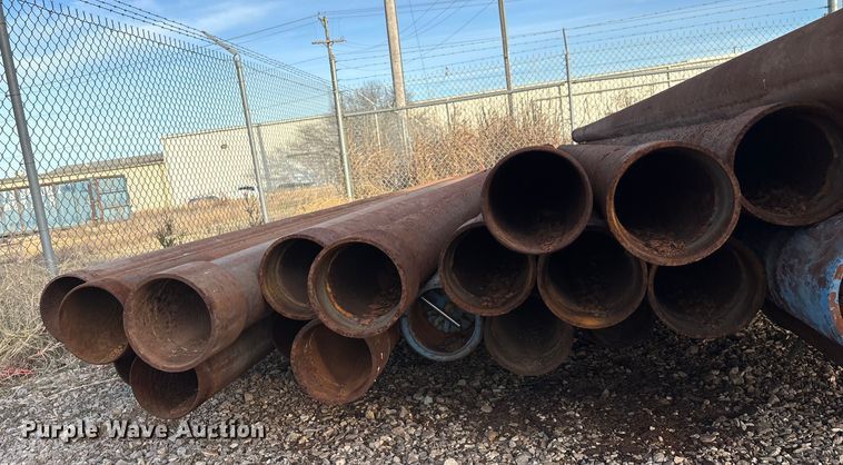 image for item EN5921 Approximately 34 pieces of pipe