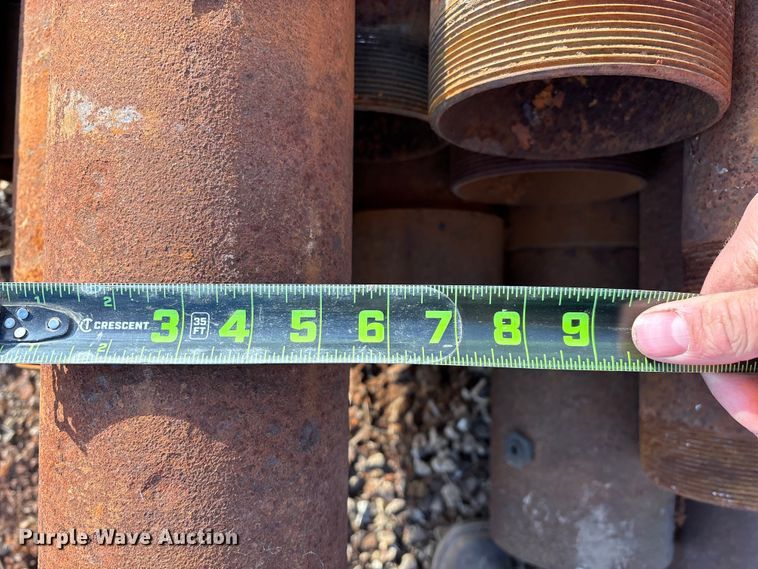 image for item EN5921 Approximately 34 pieces of pipe