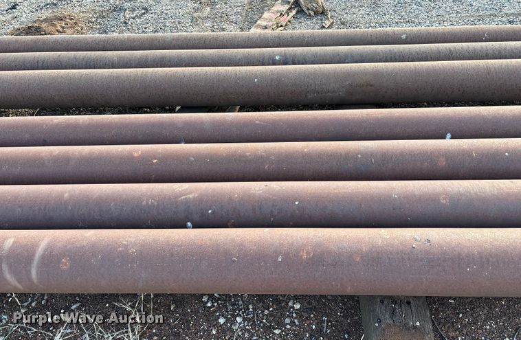 image for item EN5922 Approximately 7 pieces of pipe