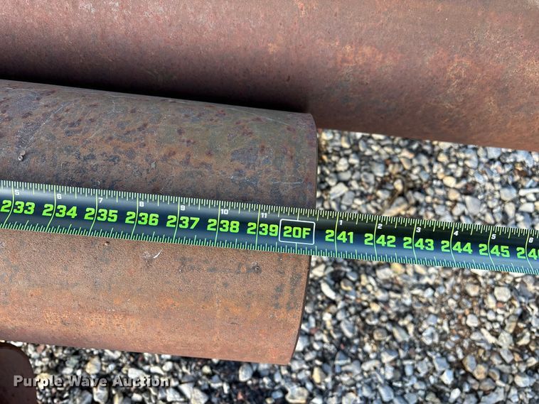 image for item EN5922 Approximately 7 pieces of pipe