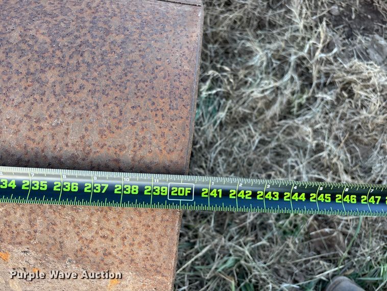 image for item EN5923 Approximately 5 pieces of pipe