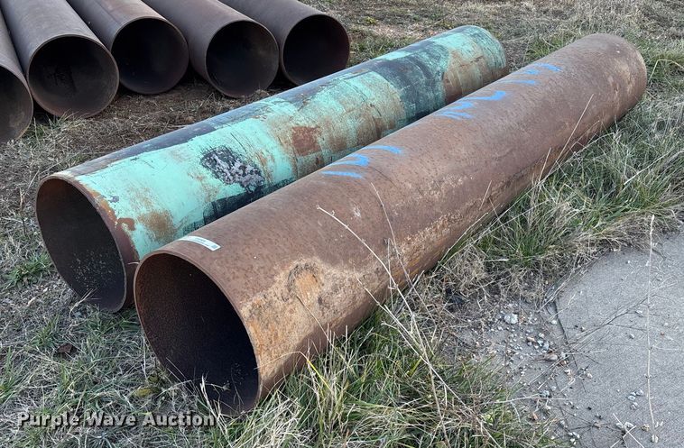 image for item EN5924 (2) pieces of pipe