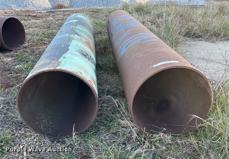 image for item EN5924 (2) pieces of pipe