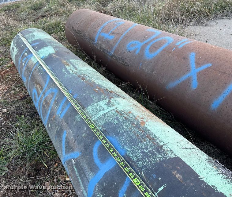 image for item EN5924 (2) pieces of pipe