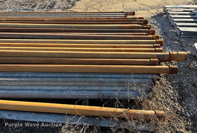 image for item EN5925 Approximately 54 pieces of pipe