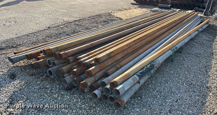 image for item EN5925 Approximately 54 pieces of pipe
