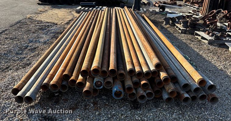 image for item EN5925 Approximately 54 pieces of pipe