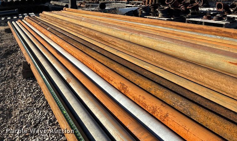 image for item EN5925 Approximately 54 pieces of pipe