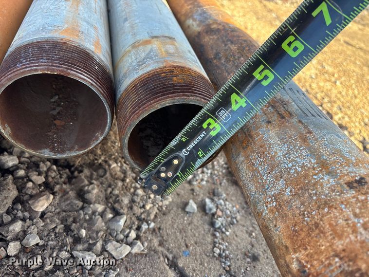 image for item EN5925 Approximately 54 pieces of pipe