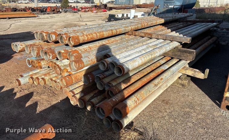 image for item EN5926 (57) pieces of pipe