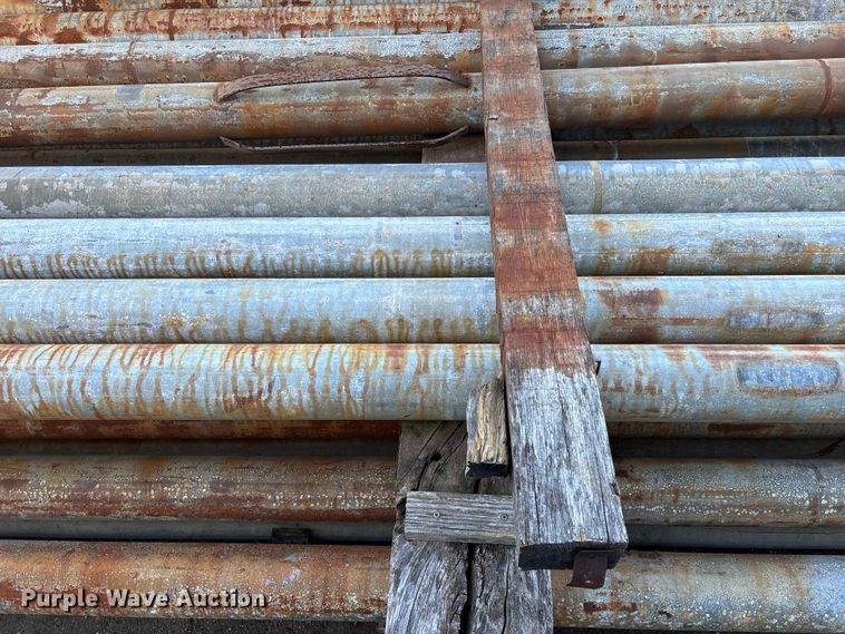 image for item EN5926 (57) pieces of pipe