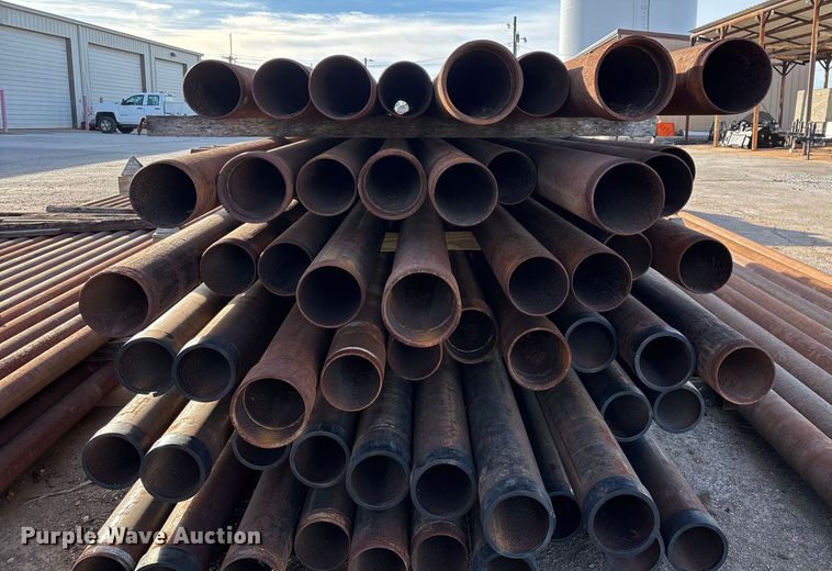 image for item EN5927 (65) pieces of pipe