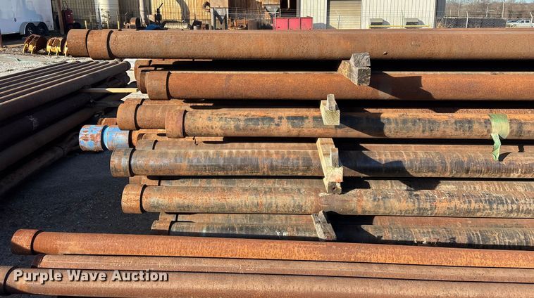 image for item EN5927 (65) pieces of pipe