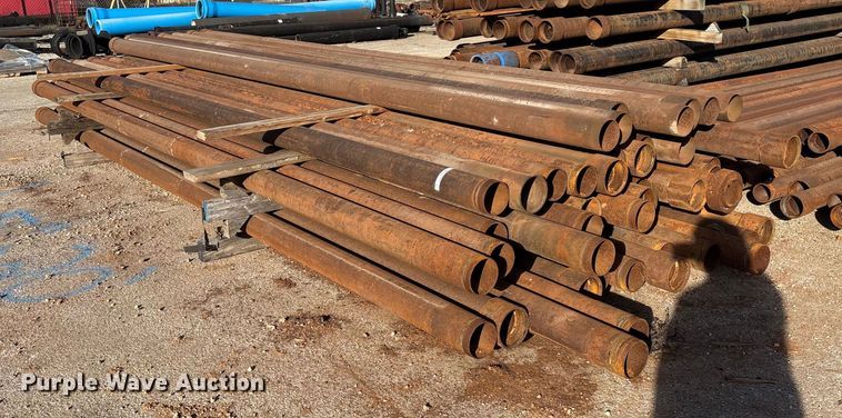 image for item EN5928 (44) pieces of pipe